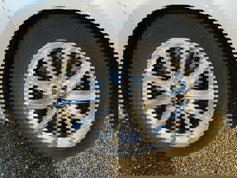 Image Mercedes-Benz 汃獡敳䄠 A 180 1.3 136 Progressive Line Full leds GPS Caméra Carplay Sièges chauffants Régul Clim auto bi-zon